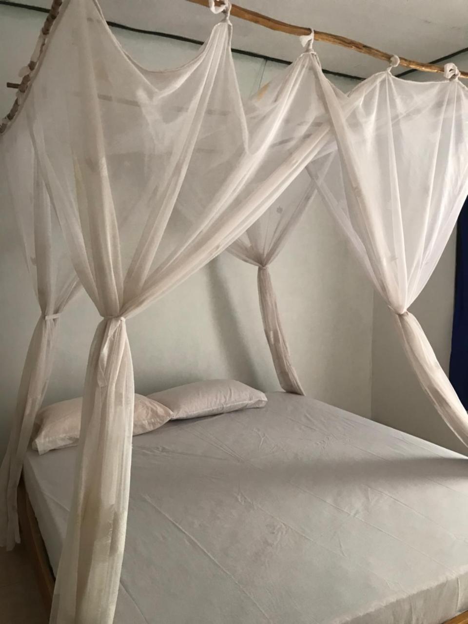 נמבראלה Ova Baluk Bungalow מראה חיצוני תמונה
